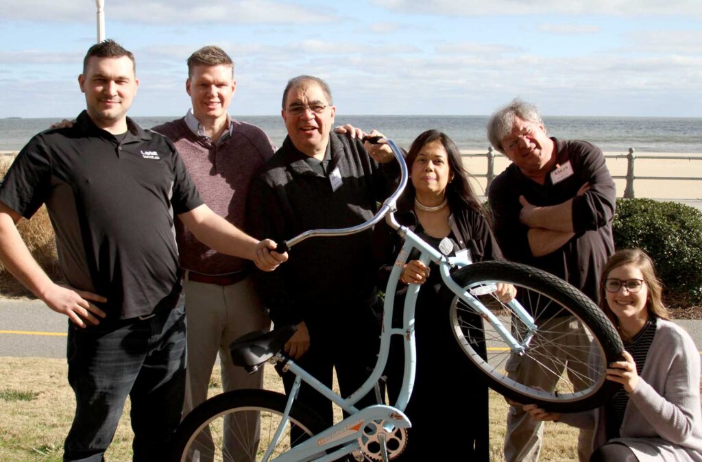 Kinum team at charity bike ride event